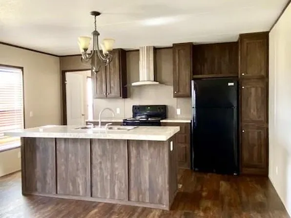 3611 Washburn Rd, Luling, TX 78648