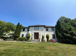 9 May Ct, Mahwah, NJ 07430