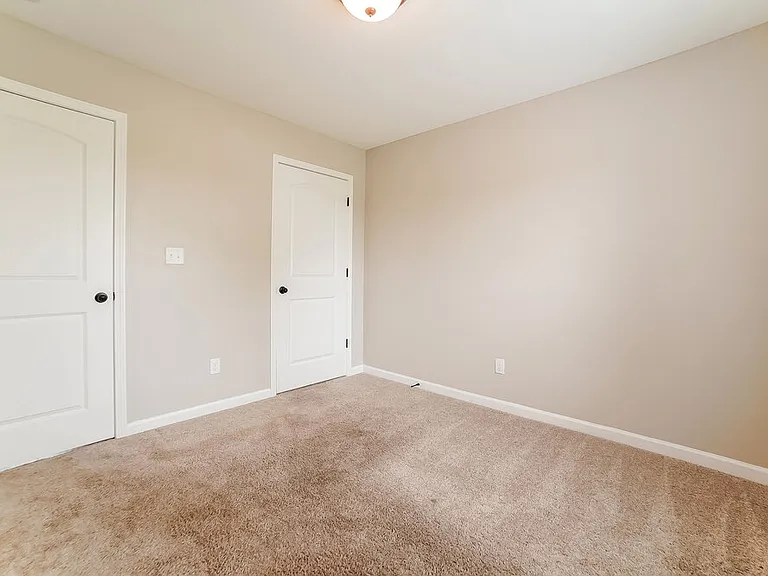 3173 Greenhouse Dr — Photo 12