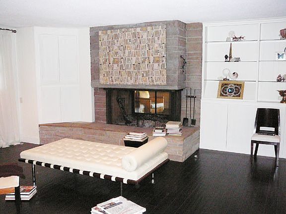 2nd image of 3167 Sunnyslope Blvd