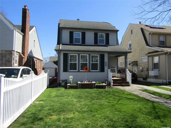 86-11 252nd Street, Bellerose, NY 11426