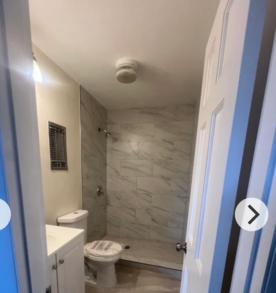 Studio, 300 sqft, $750 — Photo 3