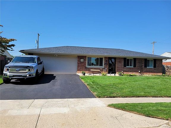 2nd image of 1568 Seneca Dr