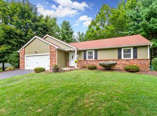 140 Riva Ridge Rd SW, Pataskala, OH 43062