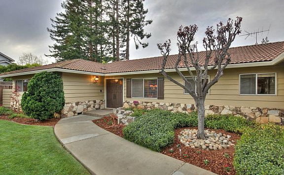 3rd image of 431 Hacienda Way