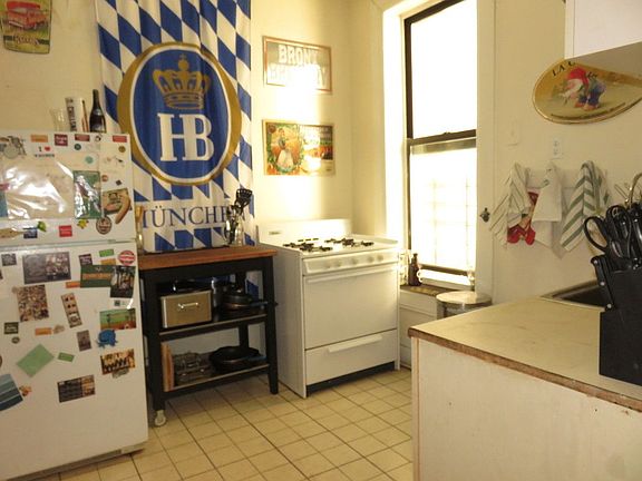 5th image of 1054 Bergen St #Aa4