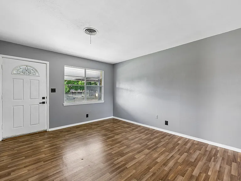 7940 Chaparral Dr — Photo 5