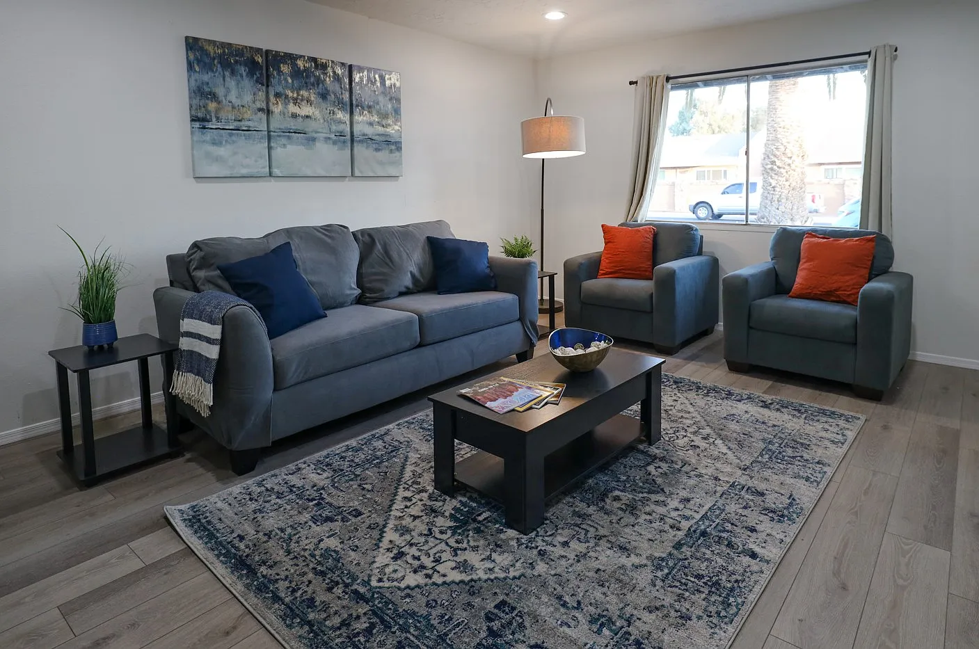 6 bed, 1721 sqft, $750 — Photo 4