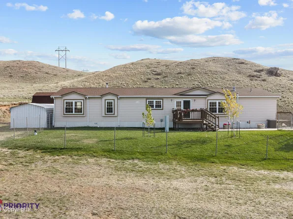 7 Bluebird Rd, Gillette, WY 82716