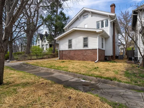 (undisclosed Address), Bloomington, IL 61701