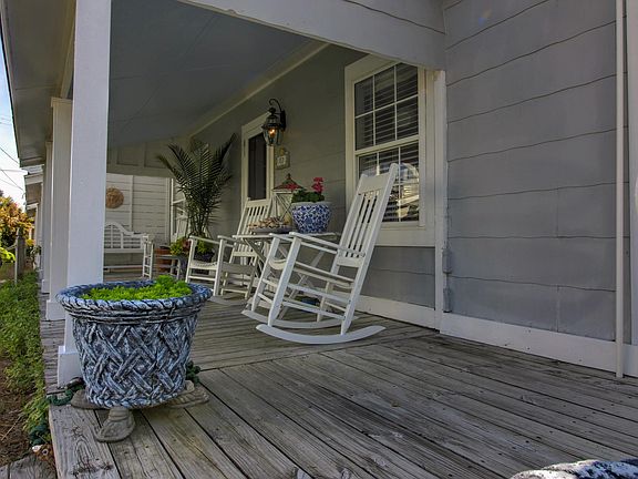 5th image of 400 S Greenville Avenue #C