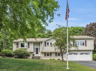 6 Bonnie Ln, Tewksbury, MA 01876