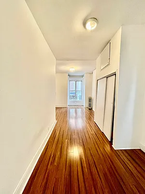 Rented by Pear NYC LLC | media 48