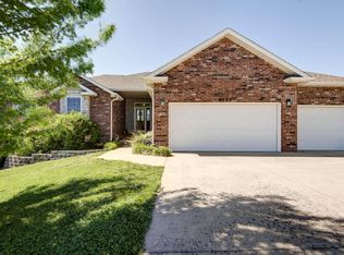 2705 N 29th St, Ozark, MO 65721