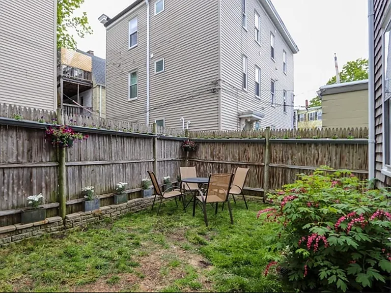 246 Cypress St #4 — Photo 27