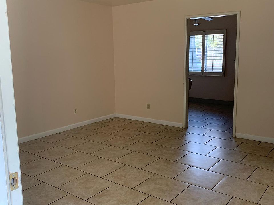 1st image of 215 W Ivy St #A