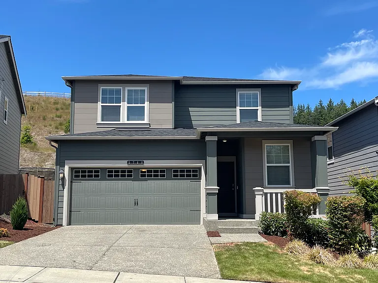 5746 Waverly Rd SW — Photo 1
