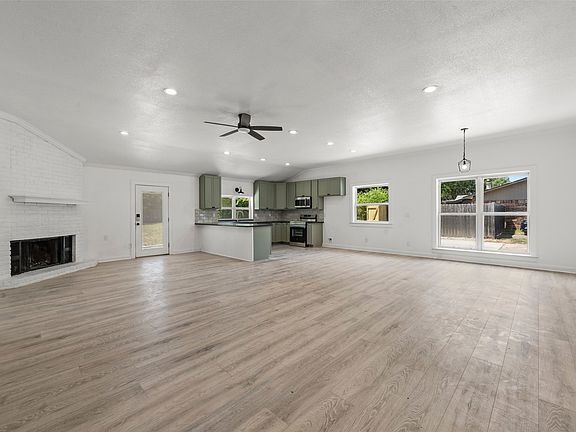 2nd image of 229 Crockett Ln