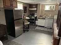 426 S Seabourne Dr — Photo 2