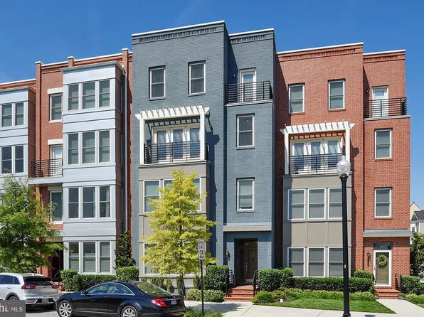 2012 Potomac Ave #429, Alexandria, VA 22301