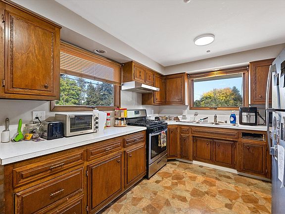 5th image of 727 E Wabash Ave #729