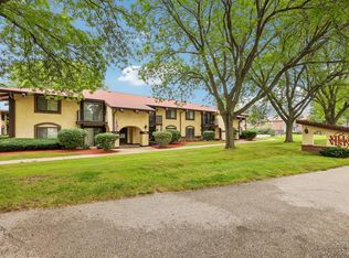 Villa Vista Condominiums, Menomonee Falls, WI 53051
