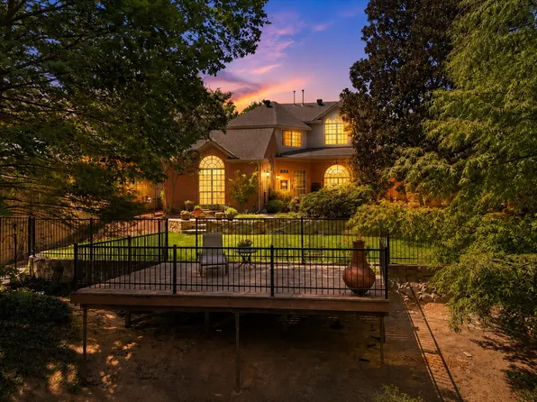 940 Creek Xing, Coppell, TX 75019