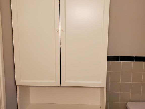 Bathroom storage