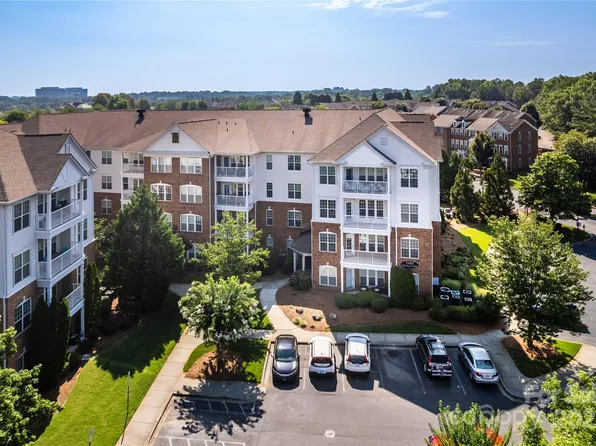 15029 Santa Lucia Dr, Charlotte, NC 28277