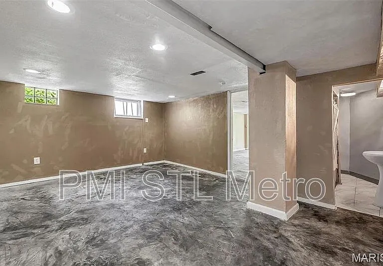 5212 Fletcher St — Photo 20