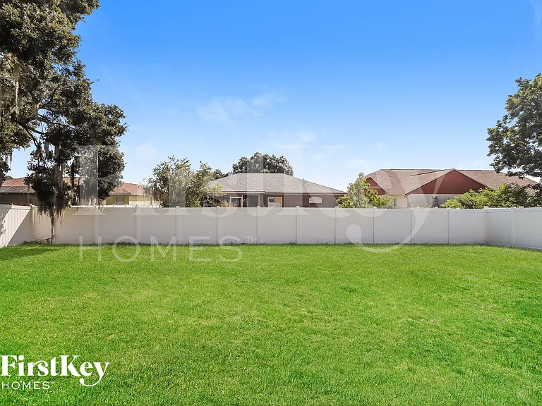 8189 Oakhurst Blvd — Photo 14