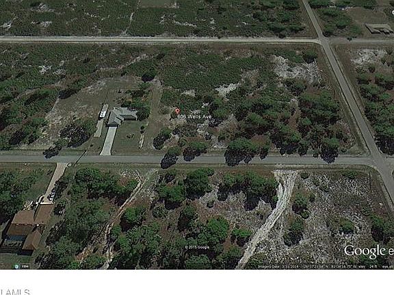 3rd image of 606 Wells Ave