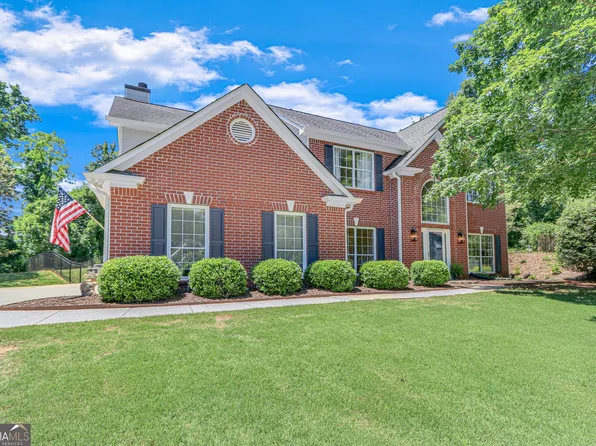 6212 Tall Woods Ct, Flowery Branch, GA 30542