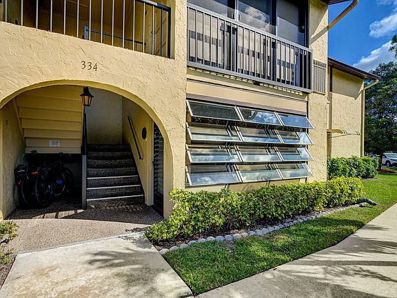 2nd image of 334 Pine Ridge Circle #B-1