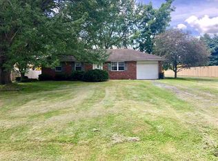 416 Sycamore Ct, Galveston, IN 46932