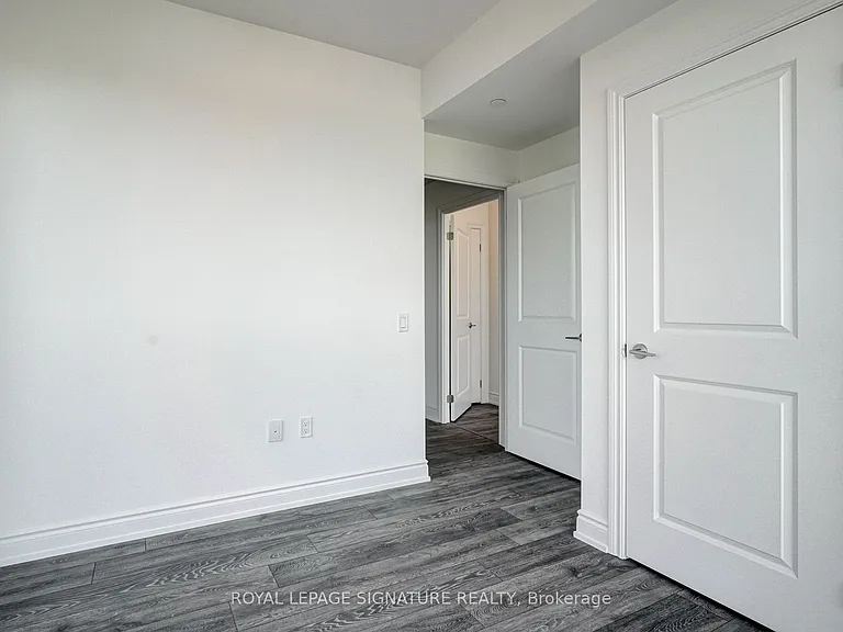 1050 Main St E #513 — Photo 21