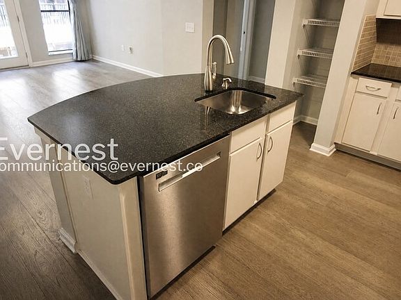 5th image of 1803 Broadway APT 317