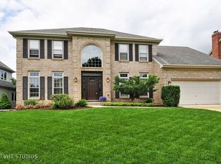 412 Millcreek Ln, Naperville, IL 60540