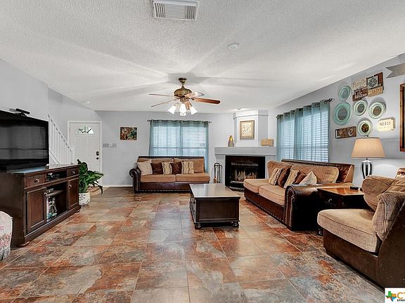 4th image of 2547 Chasefield Dr