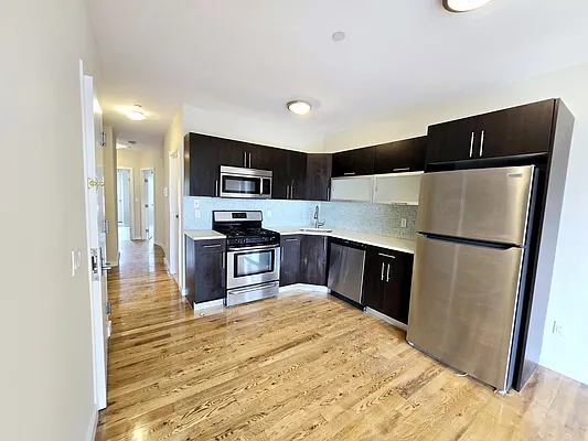 Rented by Brooklyn Property Group LLC | media 55