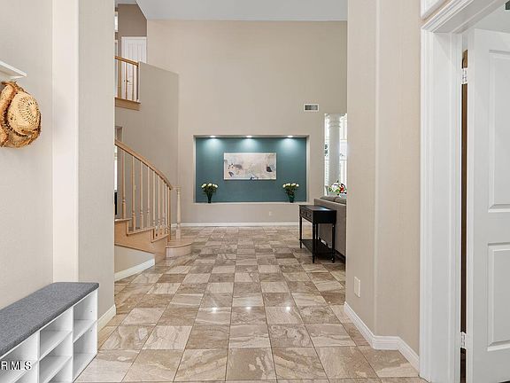 4th image of 77 Golden Glen Dr