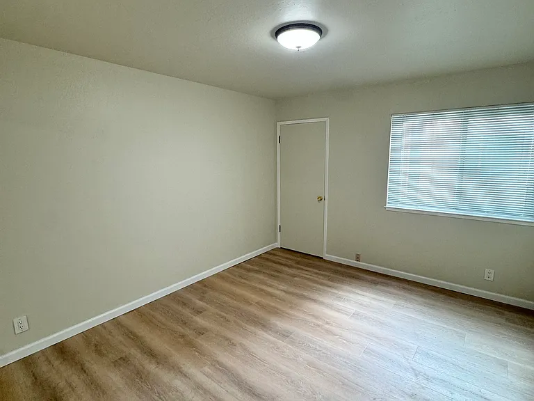 222 N Willard St #1 — Photo 4