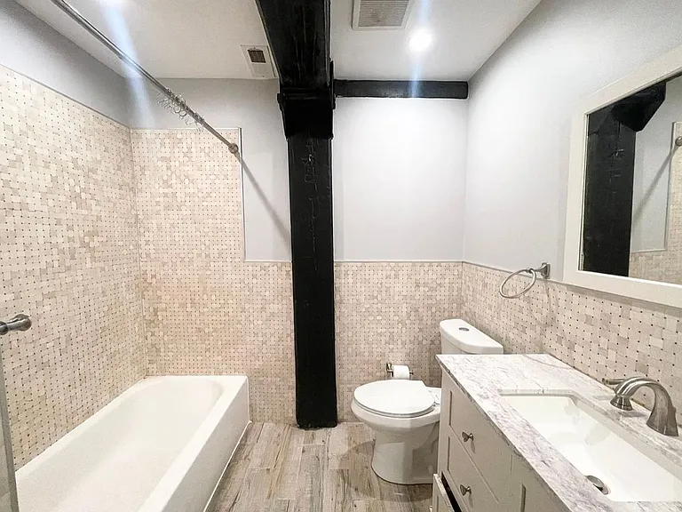 1025 E Montgomery Ave — Photo 7
