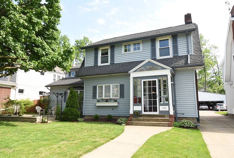 1st image of 748 Crescent Ave