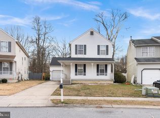 8 Bromley Ct, Atco, NJ 08004