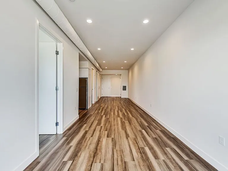 950 Lofts — Photo 78
