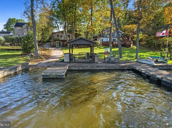 9 Bragg Dr, East Berlin, PA 17316
