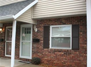 2060 Kingdom Dr, Columbus, IN 47201