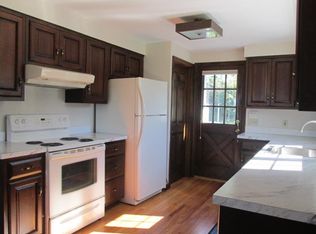 123 Judson St, Tiverton, RI 02878