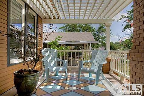 4th image of 1213 Dorothy Ln